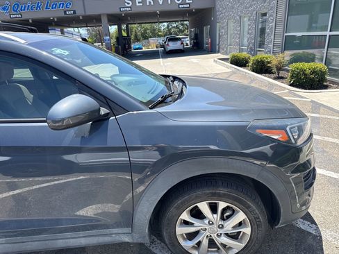Used 2021 Hyundai Tucson Value FWD image 15