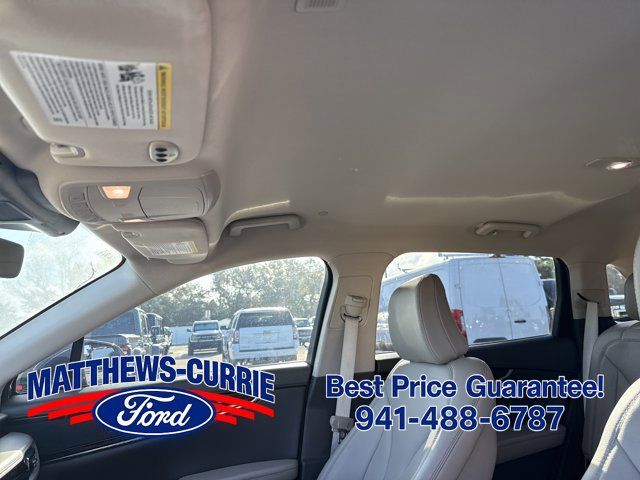 Used 2023 Lincoln Nautilus AWD w/ Premium Package image 11