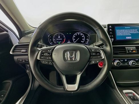 Used 2019 Honda Accord Touring image 24