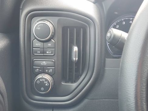 Used 2023 Chevrolet Silverado 1500 Custom AWD/4WD image 23