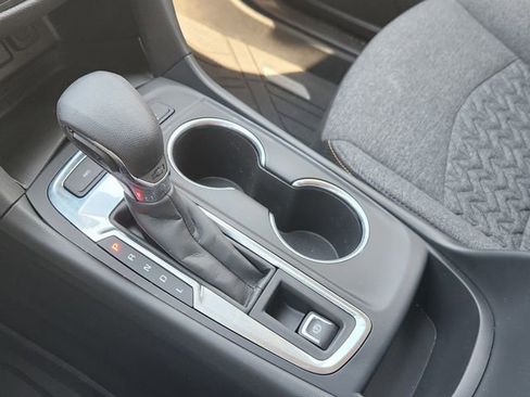 Used 2024 Chevrolet Equinox LT w/ LPO, Floor Liner Package AWD/4WD image 18