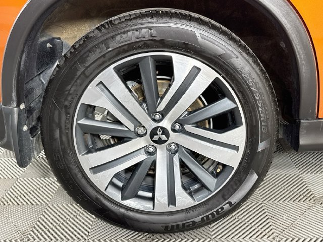 Used 2024 Mitsubishi Outlander Sport LE AWD/4WD image 29