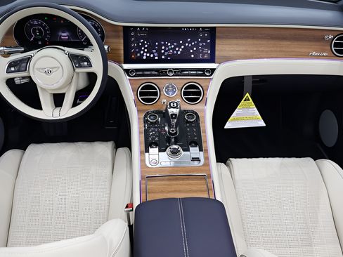 New 2026 Bentley Continental GTC AWD/4WD image 4