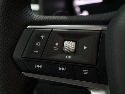 New 2026 Mitsubishi Outlander SE image 9