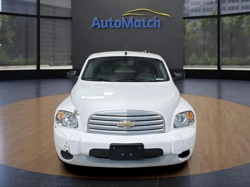Used 2011 Chevrolet HHR LS image 2