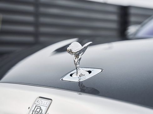 Used 2025 Rolls-Royce Spectre w/ Spectre Launch Package image 8