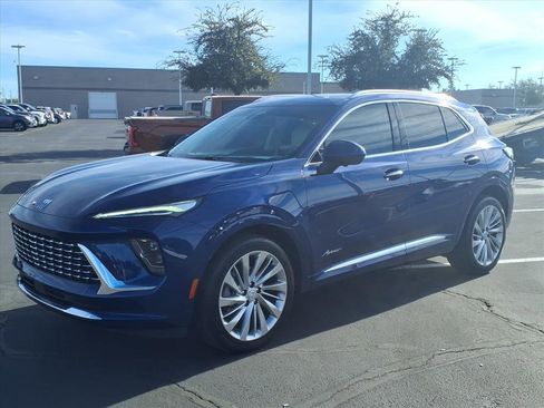 Used 2024 Buick Envision Avenir image 12