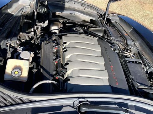 Used 2017 Chevrolet Corvette Stingray Coupe image 31