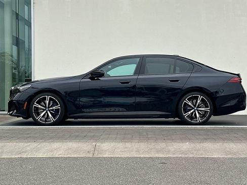 Used 2024 BMW i5 M60 w/ Premium Package AWD/4WD image 6