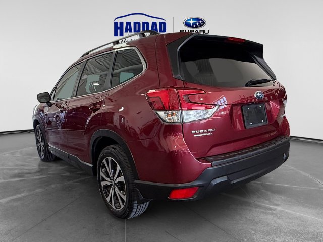 Certified 2023 Subaru Forester Limited AWD/4WD image 3