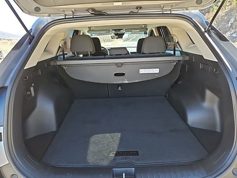 Used 2024 Kia Sportage LX image 14