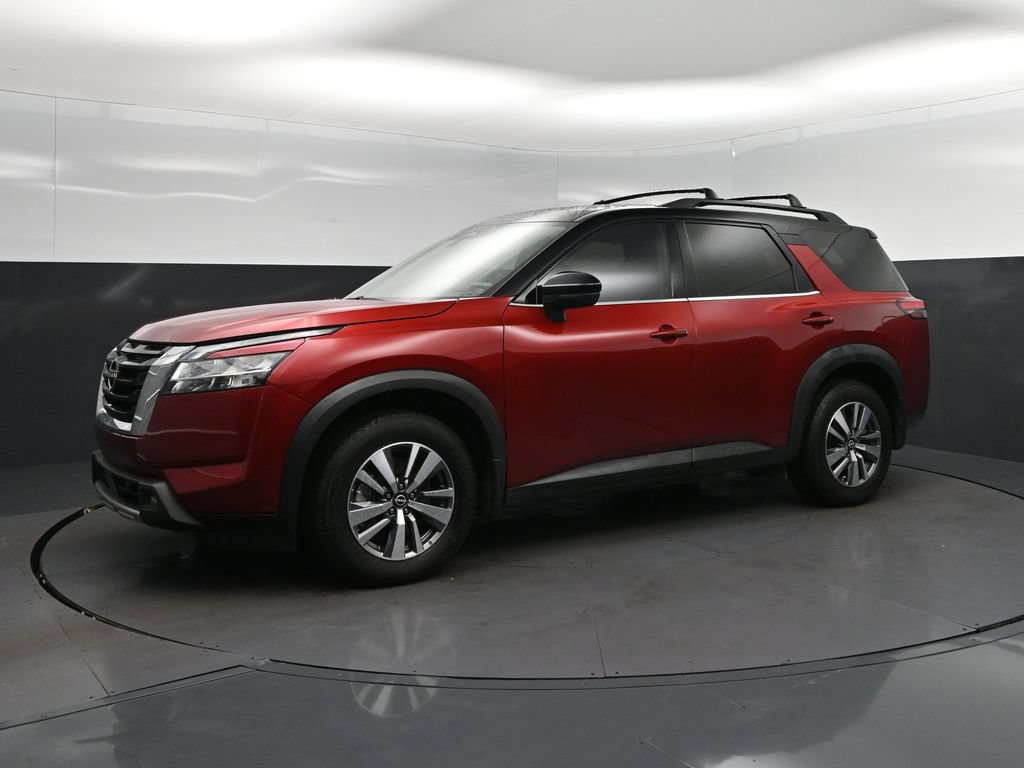 Used 2022 Nissan Pathfinder SL FWD image 3