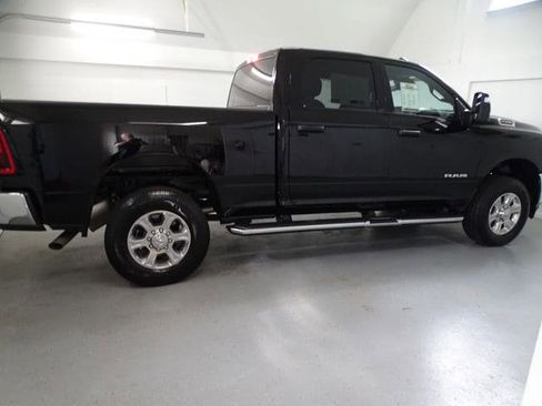 Certified 2025 RAM 2500 Big Horn AWD/4WD image 23