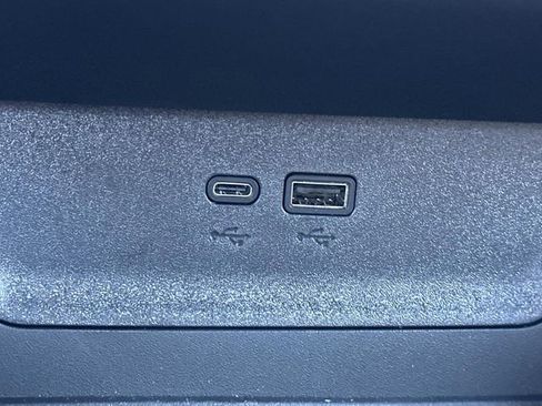 New 2026 Chevrolet Equinox ACTIV w/ LPO, Floor Liner Package image 23