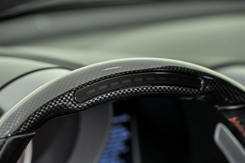 Used 2022 Ferrari F8 Tributo RWD image 25