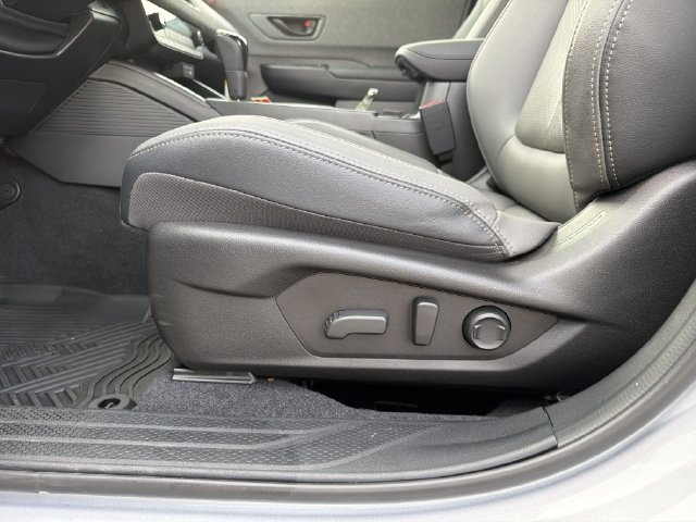 Certified 2026 Subaru Outback Limited AWD/4WD image 22
