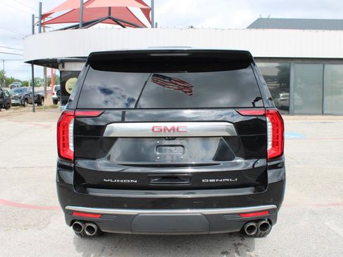 Used 2021 GMC Yukon Denali w/ Denali Ultimate Package AWD/4WD image 5
