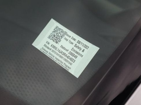 Used 2024 Hyundai Sonata SEL w/ Convenience Package FWD image 28