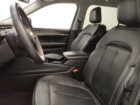 Used 2022 Jeep Grand Cherokee L Limited w/ Trailer Tow Group (B) image 17