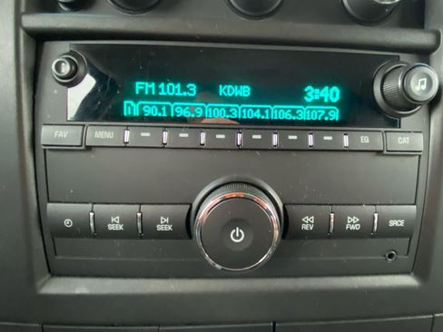 Used 2022 Chevrolet Express 2500 w/ Driver Convenience Package image 35