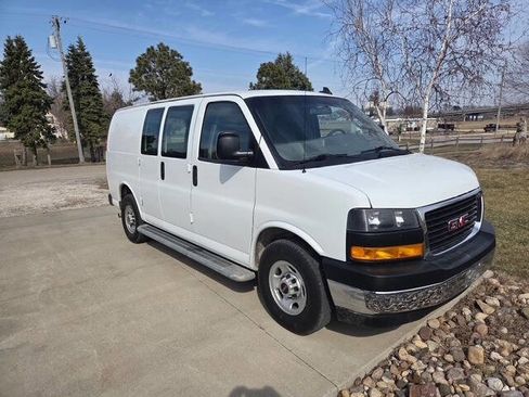 Used 2021 GMC Savana 2500 w/ Driver Convenience Package image 2