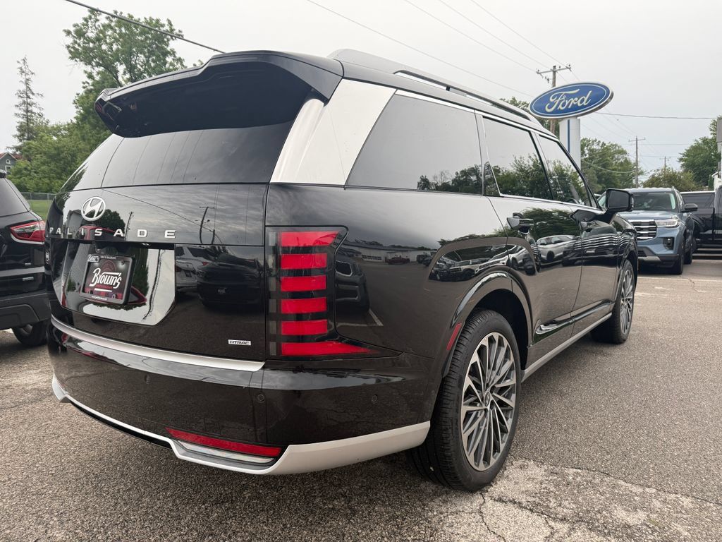Used 2026 Hyundai Palisade Calligraphy AWD/4WD image 5