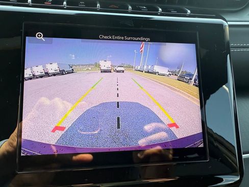 New 2025 Jeep Grand Cherokee Altitude image 20