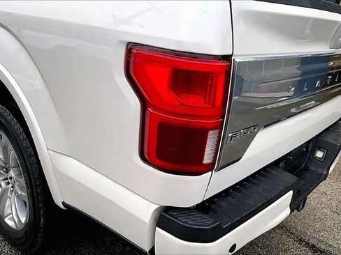 Used 2018 Ford F150 Platinum w/ Equipment Group 701A Luxury image 31