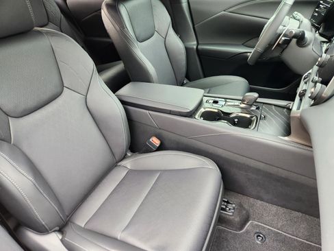 New 2026 Lexus RX 350 FWD image 6