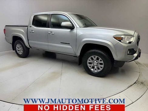 Used 2019 Toyota Tacoma SR5 image 7
