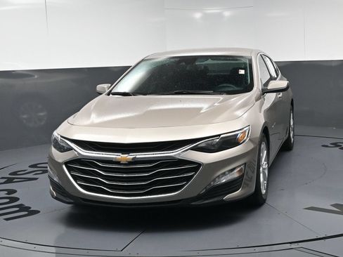 Used 2024 Chevrolet Malibu LT FWD image 5