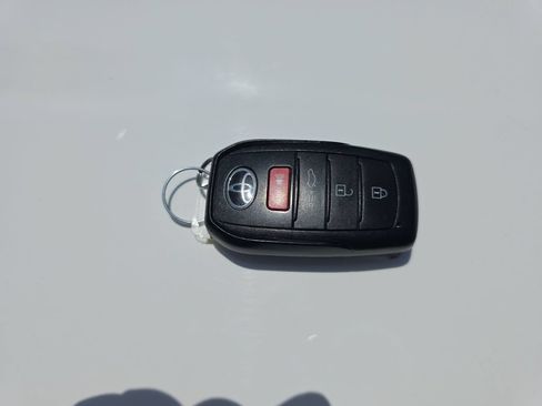 Used 2025 Toyota Camry LE FWD image 26