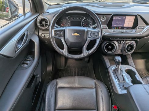 Used 2019 Chevrolet Blazer LT w/ Sound & Technology Package FWD image 14