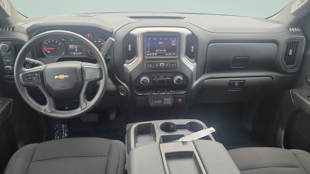 Used 2024 Chevrolet Silverado 2500 Custom AWD/4WD image 11