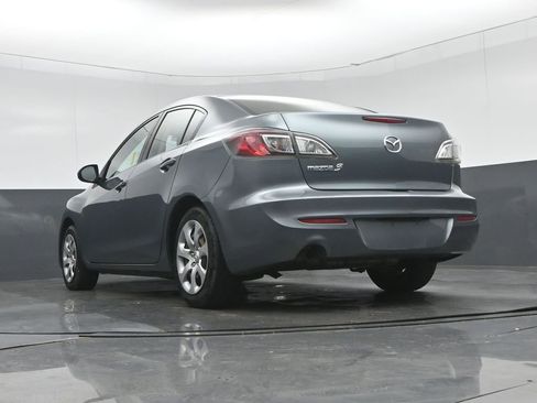 Used 2012 MAZDA MAZDA3 i Sport FWD image 47