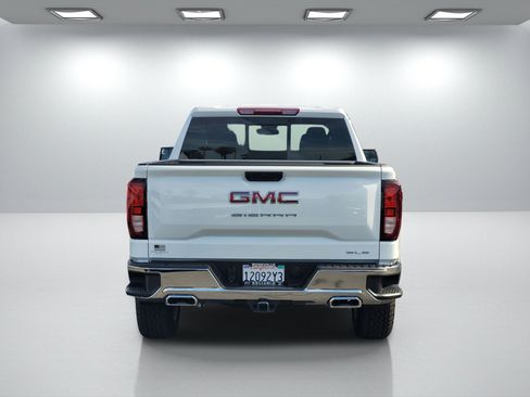 Used 2026 GMC Sierra 1500 SLE AWD/4WD image 5