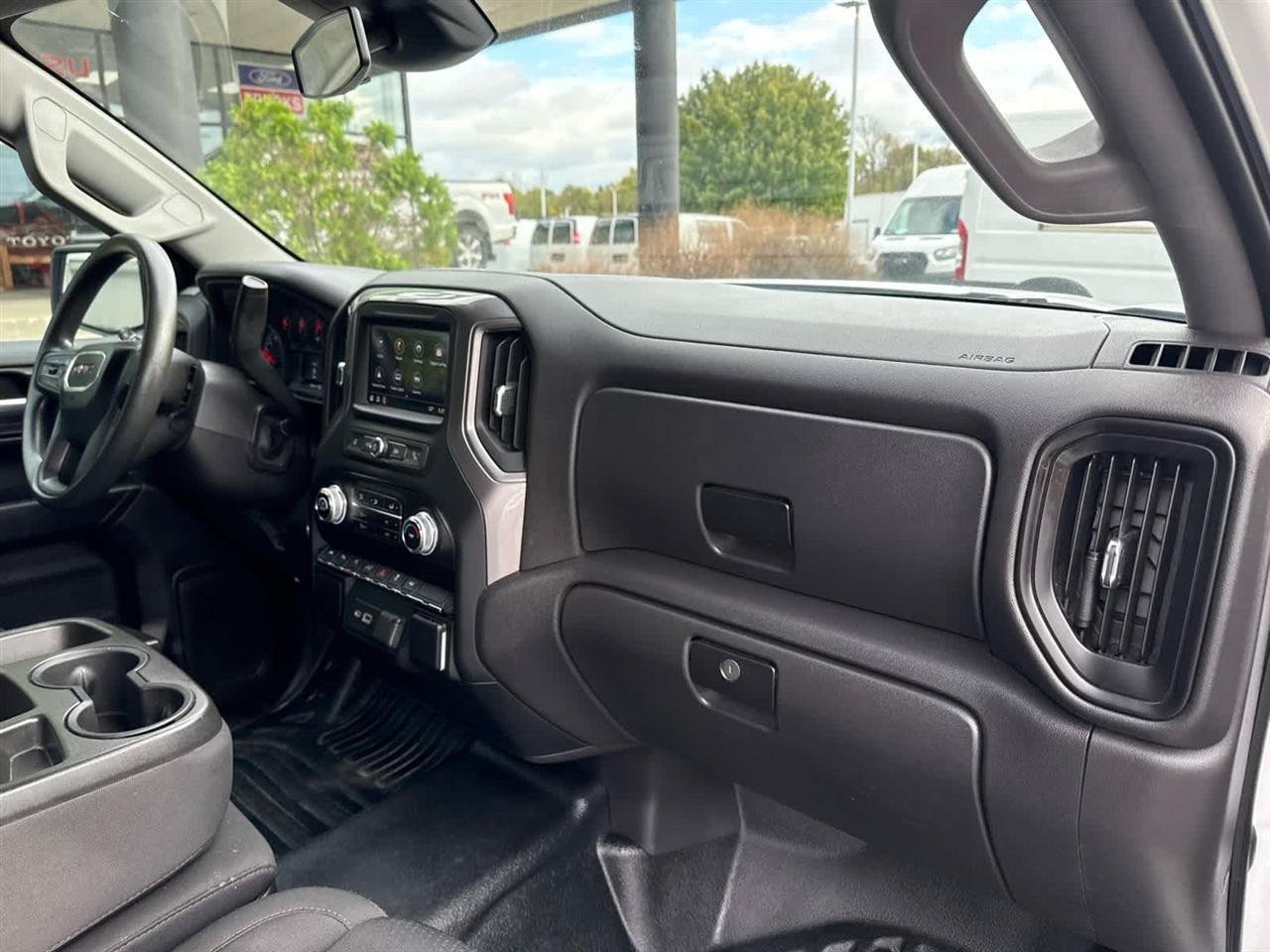 Used 2022 GMC Sierra 1500 Pro w/ Pro Value Package RWD image 21