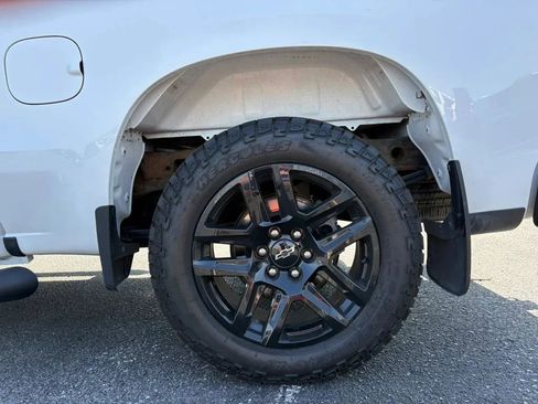 Used 2022 Chevrolet Silverado 1500 Custom w/ Rally Edition AWD/4WD image 25