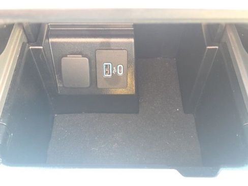 Certified 2023 Ford Explorer XLT w/ Equipment Group 202A image 38