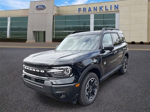 New 2025 Ford Bronco Sport Outer Banks w/ Outer Banks Tech Package+ image 3