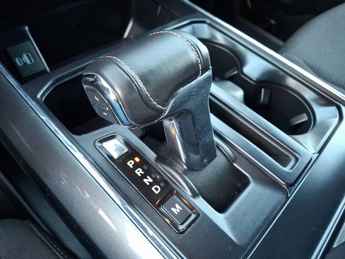 Certified 2022 Ford F150 XLT w/ Equipment Group 302A High image 15