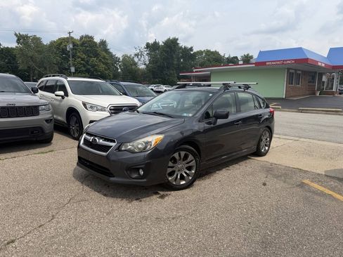 Used 2014 Subaru Impreza 2.0i Sport Premium w/ Popular Package #1 AWD/4WD image 2