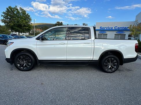 Used 2021 Honda Ridgeline Sport image 7