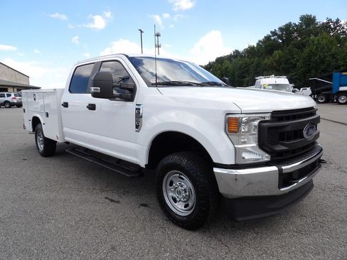 Used 2022 Ford F250 XL w/ Power Equipment Group AWD/4WD image 10