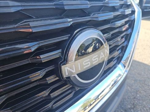 Certified 2023 Nissan Rogue S image 12