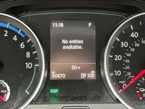 Used 2019 Volkswagen e-Golf SE image 22