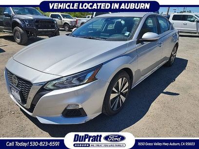 Used 2022 Nissan Altima 2.5 SV