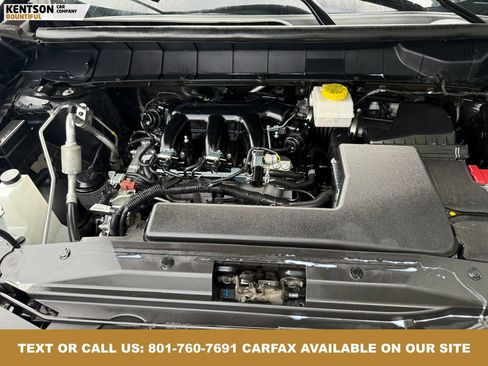 Used 2025 Nissan Pathfinder SV image 41