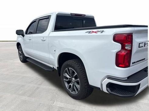 Used 2023 Chevrolet Silverado 1500 RST w/ Convenience Package II AWD/4WD image 9