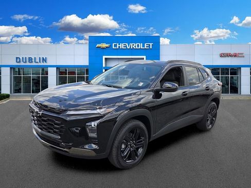 New 2026 Chevrolet Trax ACTIV w/ Driver Confidence Package FWD image 1